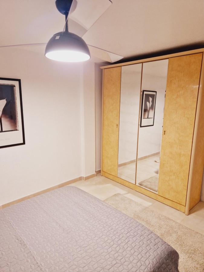 Magnifico Chalet Adosado En Torrevieja, Alicante. Екстериор снимка