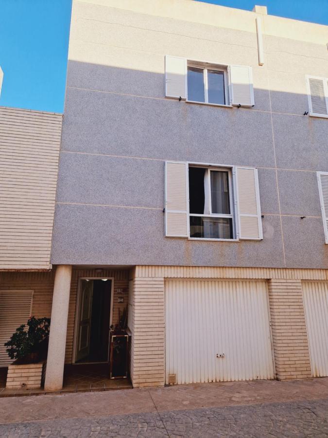 Magnifico Chalet Adosado En Torrevieja, Alicante. Екстериор снимка
